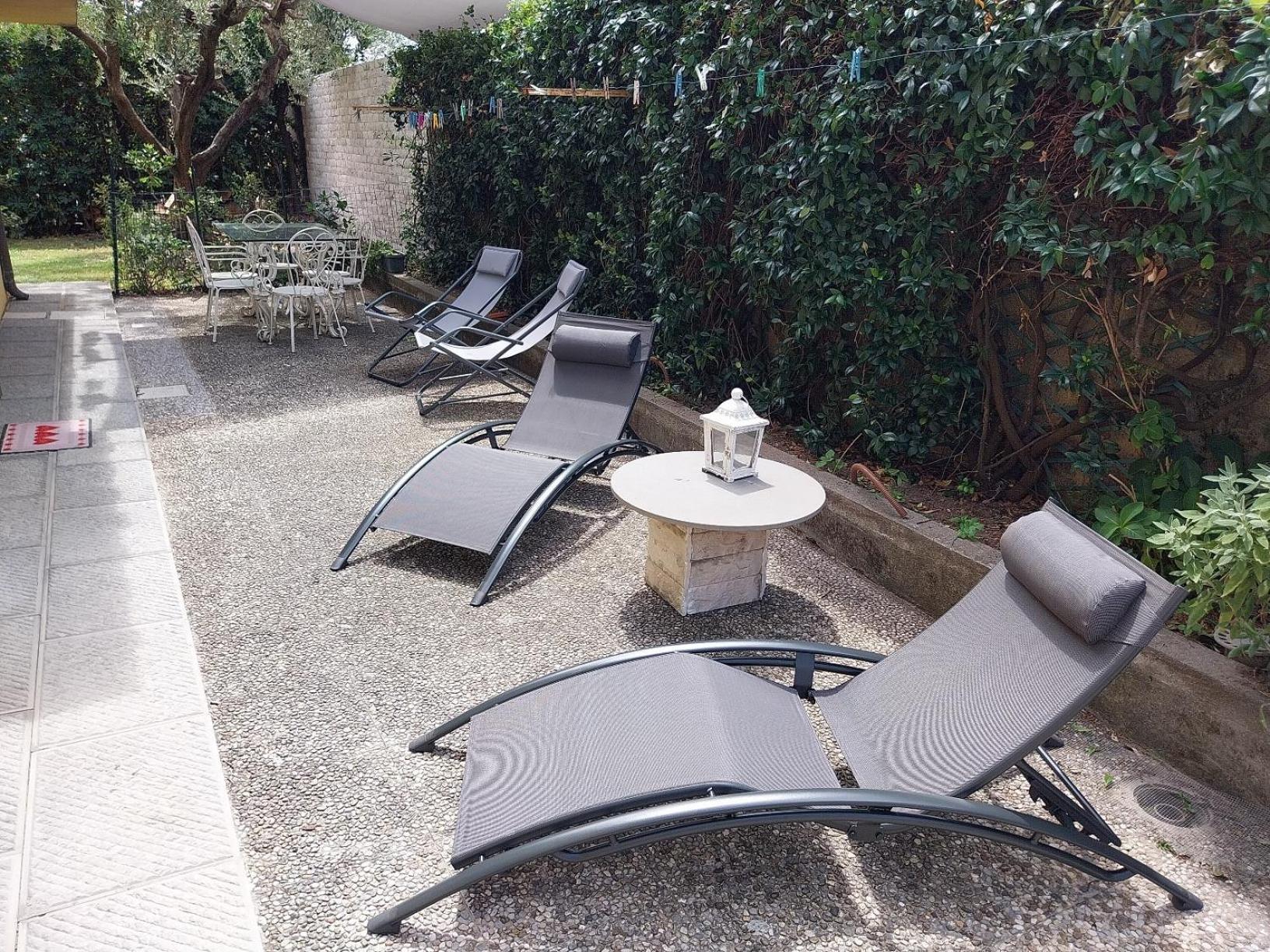 Bettina Urbana Apartment Lucca Exterior photo